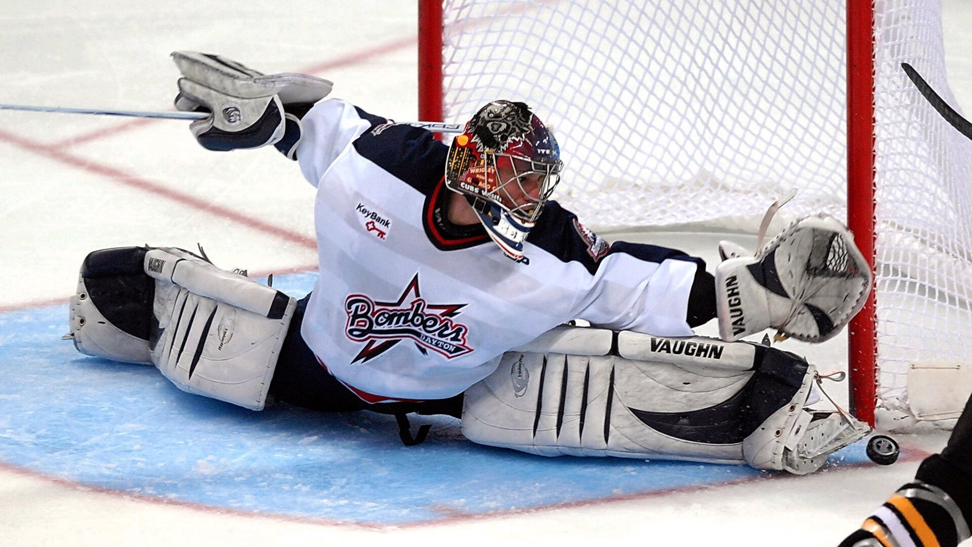 “智能化比赛直播平台上线,为观众带来沉浸体验”,智能大赛